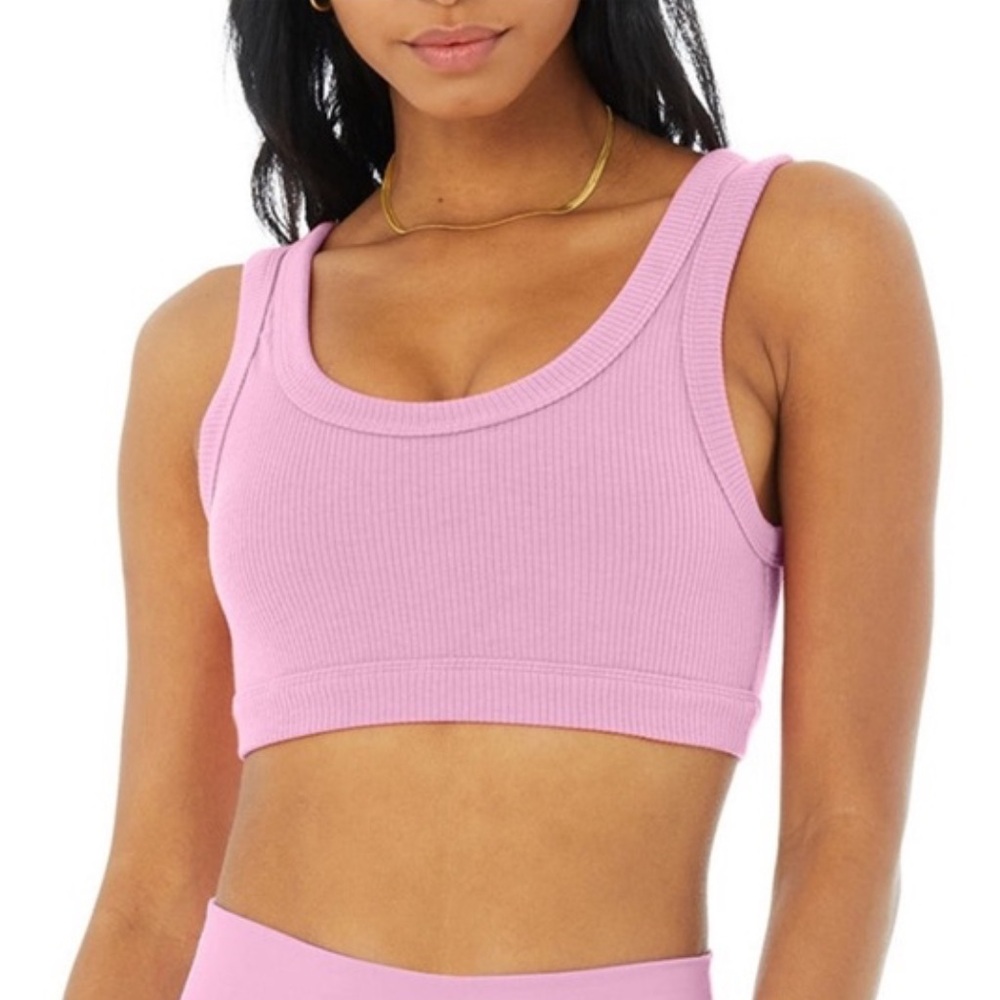COPY - ALO airbrush 7” bike shorts + wellness bra in pink lavender